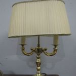 589 7430 TABLE LAMP